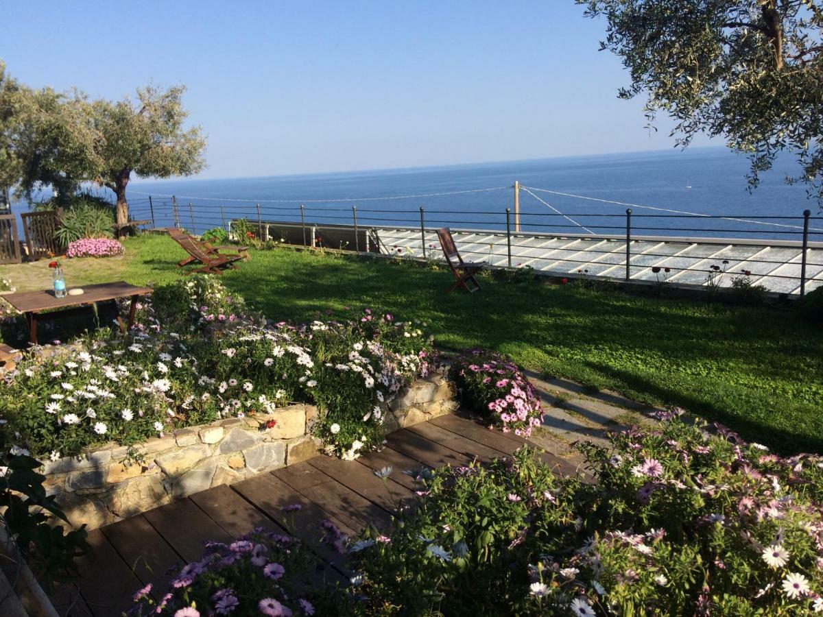 Creuza De Ma Hotell Santo Stefano al Mare Eksteriør bilde